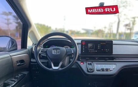 Honda Odyssey IV, 2022 год, 2 500 000 рублей, 14 фотография