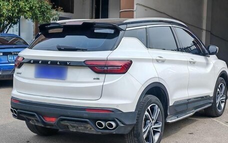 Geely Coolray I, 2022 год, 1 400 000 рублей, 3 фотография