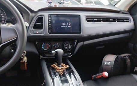 Honda Vezel, 2022 год, 1 458 000 рублей, 13 фотография