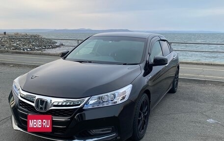 Honda Accord IX рестайлинг, 2013 год, 1 740 000 рублей, 2 фотография