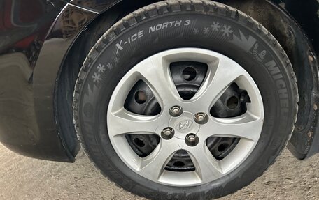 Hyundai Solaris II рестайлинг, 2013 год, 1 180 000 рублей, 4 фотография