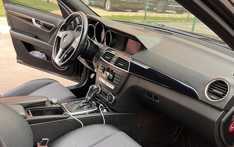 Mercedes-Benz C-Класс, 2012 год, 1 550 000 рублей, 8 фотография