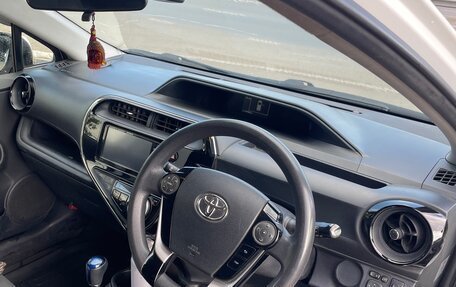 Toyota Aqua I, 2017 год, 1 200 000 рублей, 8 фотография