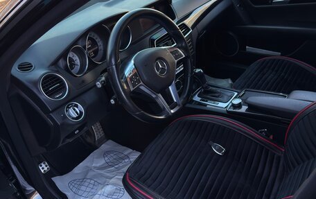 Mercedes-Benz C-Класс, 2012 год, 1 550 000 рублей, 24 фотография