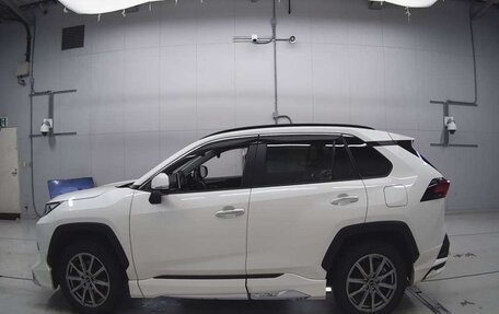 Toyota RAV4, 2022 год, 2 480 030 рублей, 5 фотография
