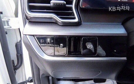 KIA Sportage IV рестайлинг, 2022 год, 2 290 000 рублей, 13 фотография