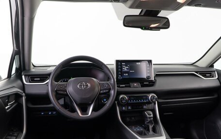 Toyota RAV4, 2021 год, 3 857 070 рублей, 6 фотография