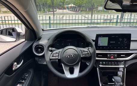 KIA K3, 2022 год, 1 400 000 рублей, 17 фотография