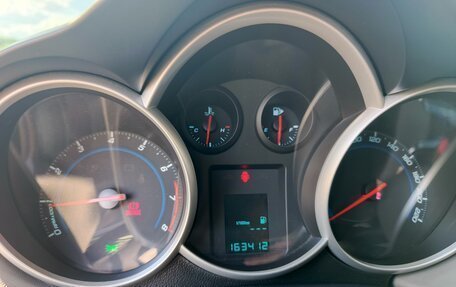 Chevrolet Cruze II, 2012 год, 975 000 рублей, 10 фотография