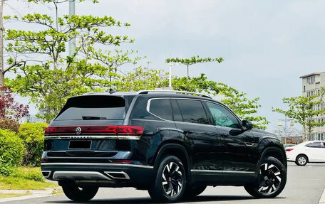 Volkswagen Teramont I, 2022 год, 2 870 000 рублей, 7 фотография
