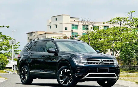 Volkswagen Teramont I, 2022 год, 2 870 000 рублей, 3 фотография