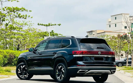 Volkswagen Teramont I, 2022 год, 2 870 000 рублей, 5 фотография