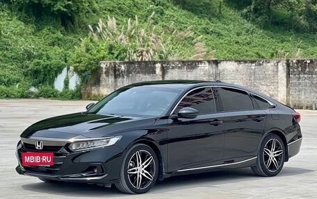Honda Accord IX рестайлинг, 2022 год, 1 850 000 рублей, 2 фотография
