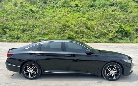 Honda Accord IX рестайлинг, 2022 год, 1 850 000 рублей, 7 фотография
