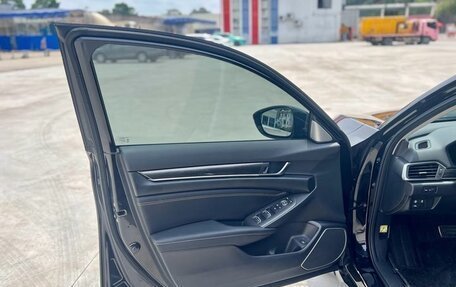 Honda Accord IX рестайлинг, 2022 год, 1 850 000 рублей, 10 фотография