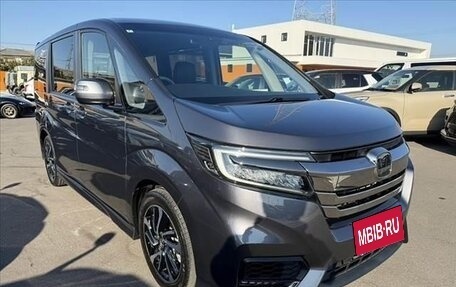 Honda Stepwgn IV, 2022 год, 2 150 000 рублей, 3 фотография