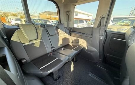 Honda Stepwgn IV, 2022 год, 2 150 000 рублей, 17 фотография