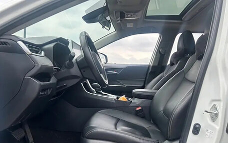 Toyota RAV4, 2022 год, 2 280 000 рублей, 14 фотография