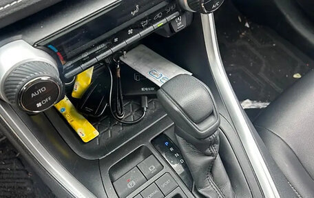 Toyota RAV4, 2022 год, 2 280 000 рублей, 18 фотография
