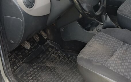 Renault Logan I, 2012 год, 300 000 рублей, 15 фотография