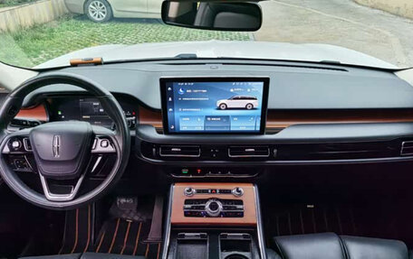 Lincoln Aviator II, 2022 год, 4 415 000 рублей, 7 фотография