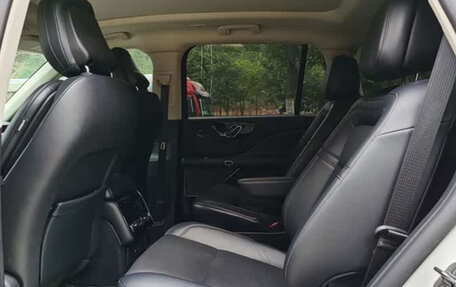 Lincoln Aviator II, 2022 год, 4 415 000 рублей, 9 фотография