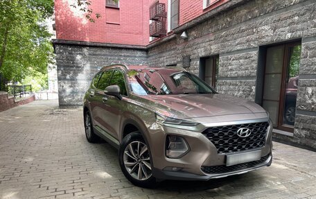 Hyundai Santa Fe IV, 2018 год, 2 490 000 рублей, 5 фотография