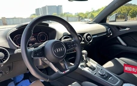 Audi TT, 2023 год, 5 300 777 рублей, 10 фотография
