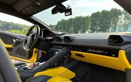 Lamborghini Huracán, 2020 год, 17 373 300 рублей, 7 фотография