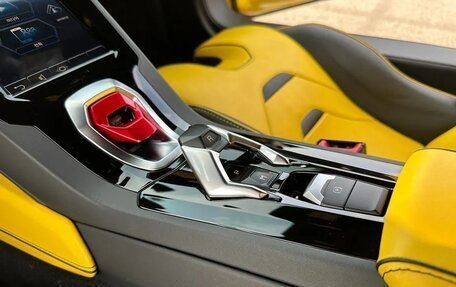 Lamborghini Huracán, 2020 год, 17 373 300 рублей, 14 фотография