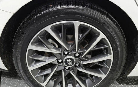 Hyundai Sonata VIII, 2021 год, 1 730 000 рублей, 5 фотография