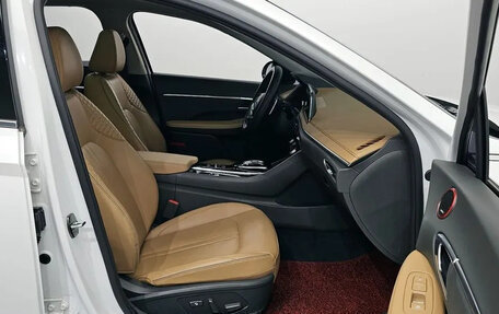 Hyundai Sonata VIII, 2021 год, 1 730 000 рублей, 10 фотография