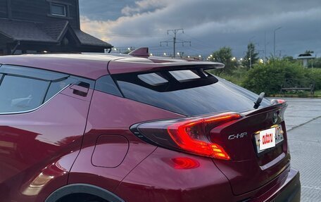 Toyota C-HR I рестайлинг, 2017 год, 1 950 000 рублей, 4 фотография