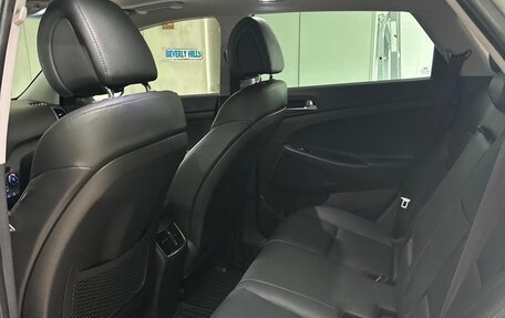 Hyundai Tucson III, 2016 год, 2 150 000 рублей, 21 фотография