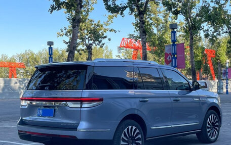 Lincoln Navigator, 2022 год, 13 270 000 рублей, 4 фотография
