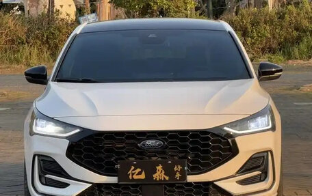 Ford Focus IV, 2022 год, 1 233 000 рублей, 4 фотография
