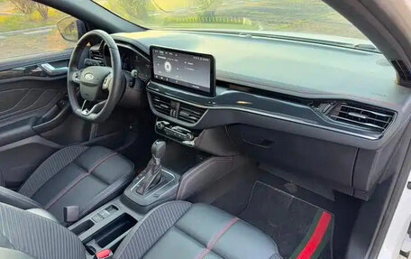 Ford Focus IV, 2022 год, 1 233 000 рублей, 9 фотография