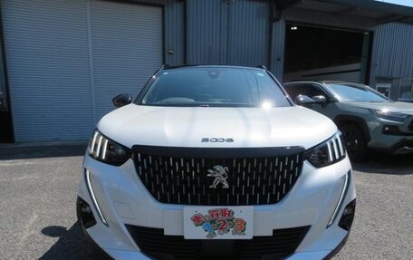 Peugeot 2008 II, 2022 год, 1 400 000 рублей, 2 фотография