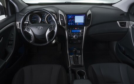 Hyundai i30 II рестайлинг, 2012 год, 990 000 рублей, 6 фотография