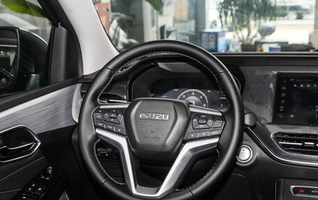 Isuzu D-Max, 2024 год, 4 480 000 рублей, 10 фотография