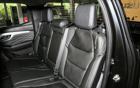 Isuzu D-Max, 2024 год, 4 480 000 рублей, 21 фотография