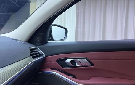 BMW 3 серия, 2021 год, 3 000 000 рублей, 10 фотография