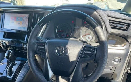 Toyota Alphard III, 2016 год, 2 550 000 рублей, 12 фотография