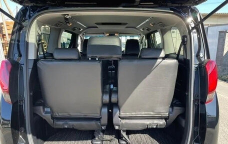 Toyota Alphard III, 2016 год, 2 550 000 рублей, 19 фотография