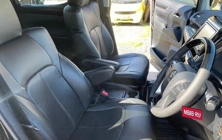 Toyota Alphard III, 2016 год, 2 550 000 рублей, 10 фотография