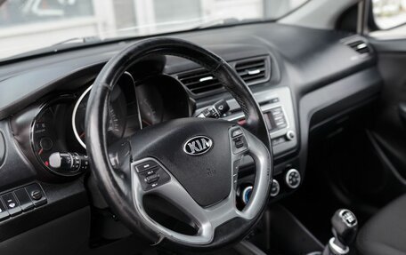 KIA Rio III рестайлинг, 2015 год, 665 000 рублей, 10 фотография