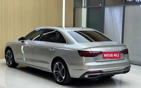 Audi A4, 2022 год, 1 976 000 рублей, 6 фотография