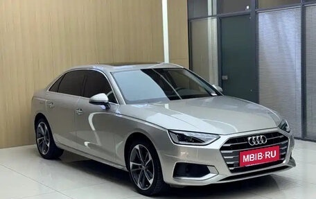 Audi A4, 2022 год, 1 976 000 рублей, 3 фотография