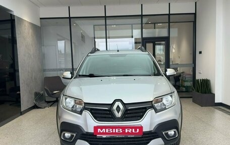 Renault Sandero II рестайлинг, 2019 год, 900 000 рублей, 4 фотография