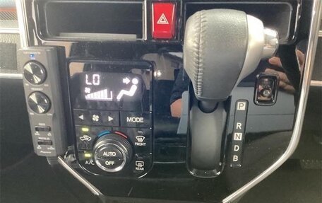 Toyota Roomy I, 2022 год, 700 000 рублей, 28 фотография